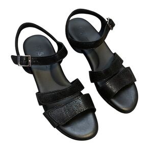 SAS Savanna Heel Strap Sandal Size 8 Black